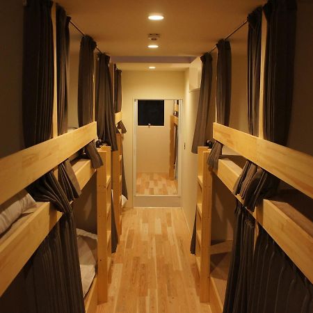Hostel Hyaku Osaka Exteriör bild